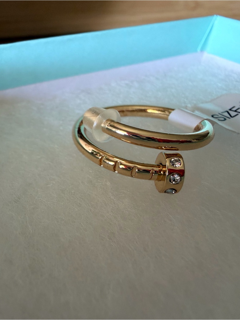 Park Lane Crest ring- size 8 Gold Tone Nail Screw Ring with Crystal Accents